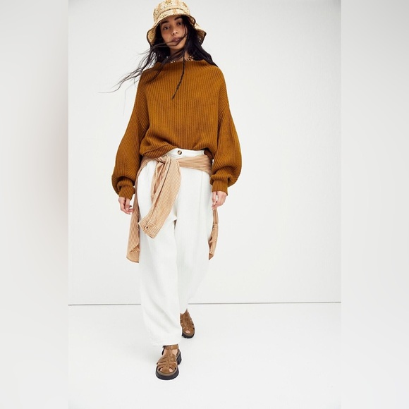 Free People Sweaters - NWT FREE PEOPLE Emmy Mockneck Sweater in Taupe Size Small